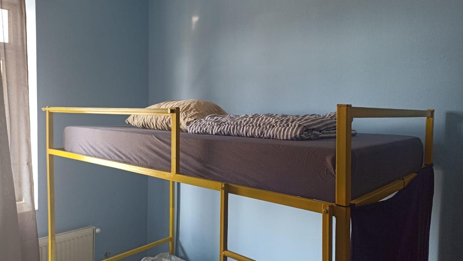 Newborn Center Hostel All Day Free Coffee Pristina Exterior photo