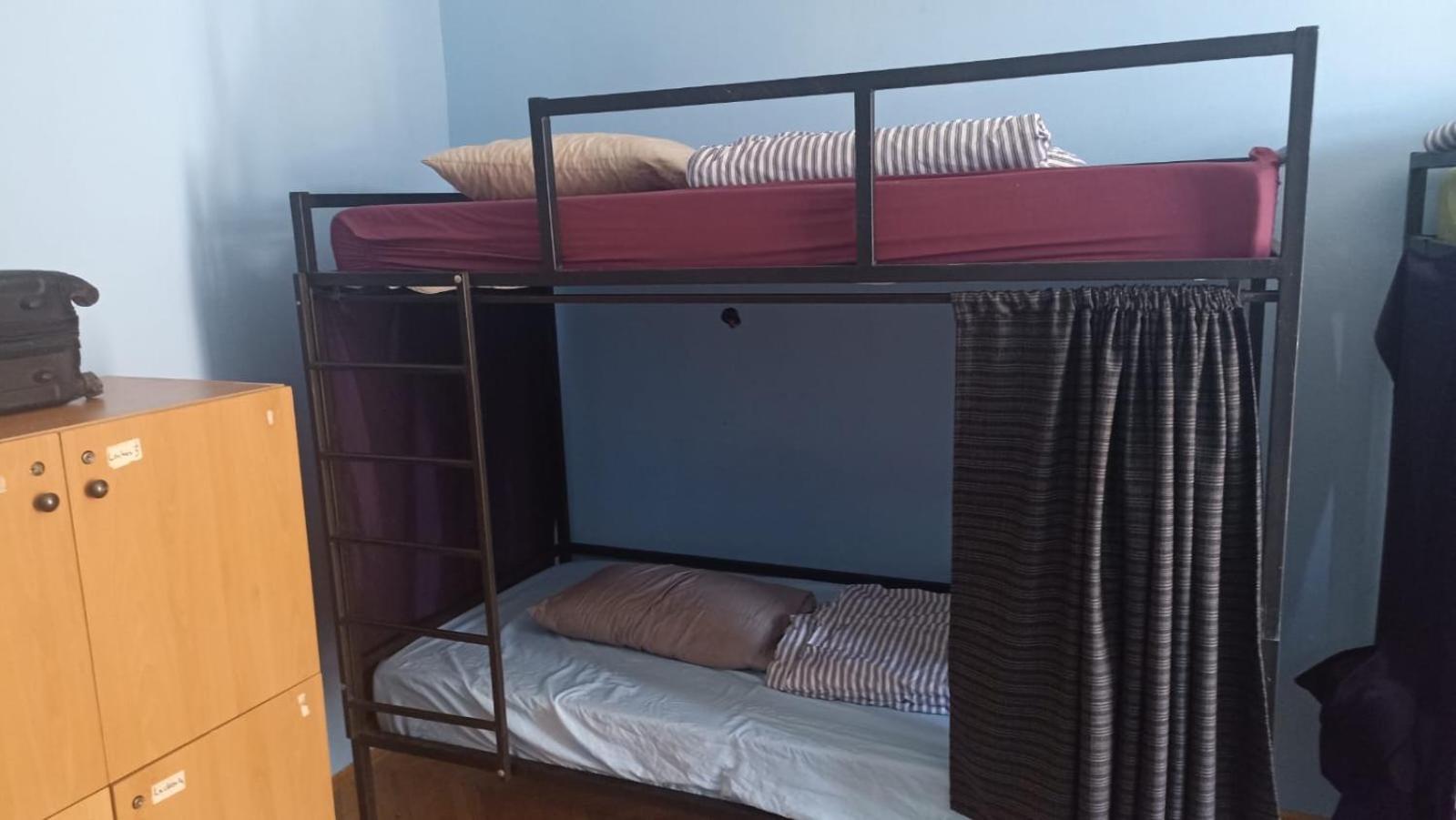 Newborn Center Hostel All Day Free Coffee Pristina Exterior photo